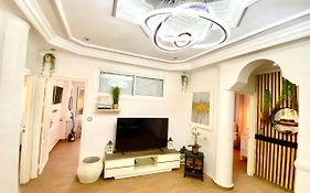 LOUIS XIV avec jacuzzi hammam sauna GRATUIT